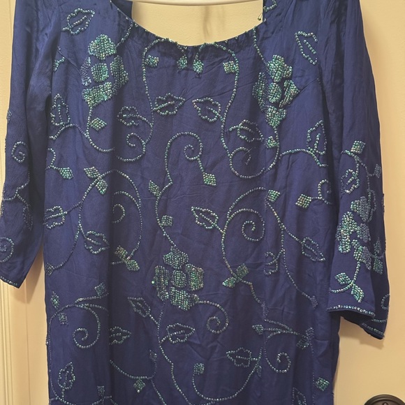 Rich Crepe fabric dark blue shimmer double tone sequin set with chiffon dupatta - Picture 3 of 9